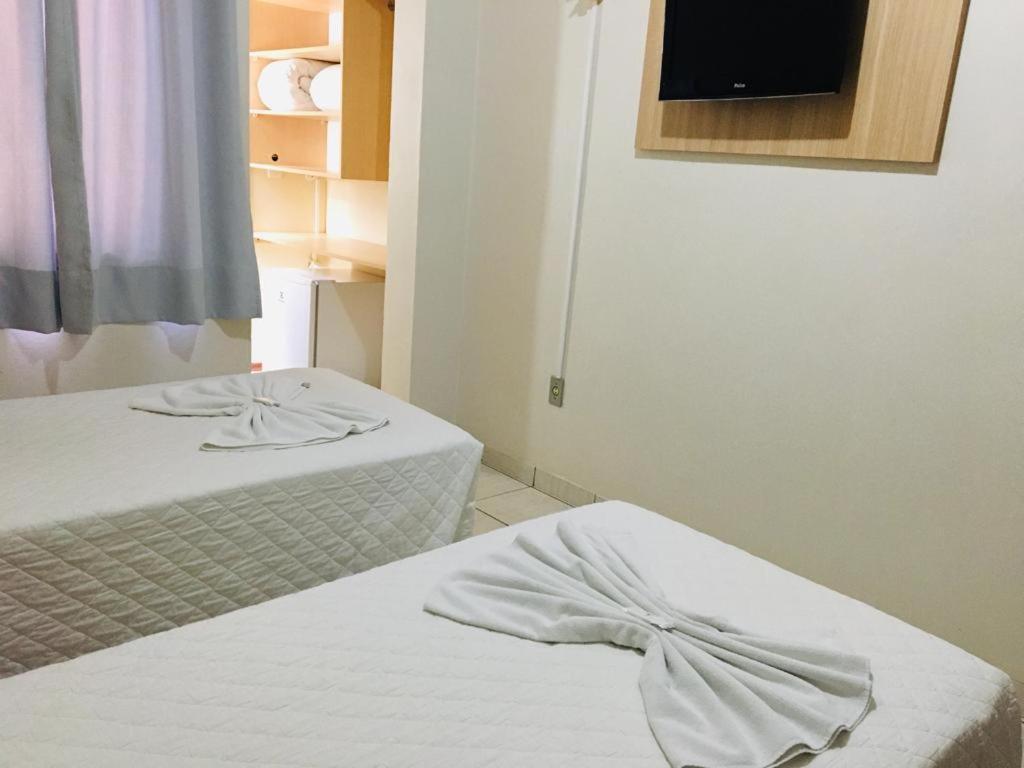 Hotel Paris Куритибанус Экстерьер фото